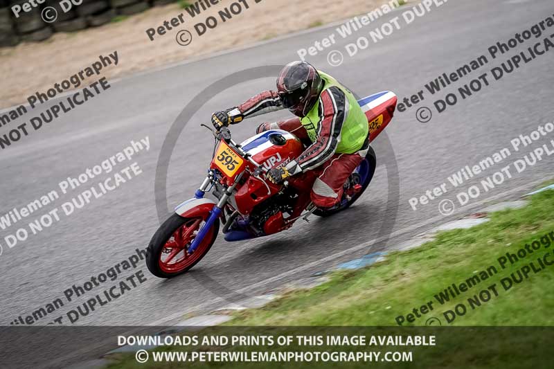 enduro digital images;event digital images;eventdigitalimages;lydden hill;lydden no limits trackday;lydden photographs;lydden trackday photographs;no limits trackdays;peter wileman photography;racing digital images;trackday digital images;trackday photos